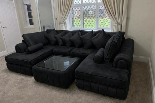 Lilly luxury black shape - luxury, u