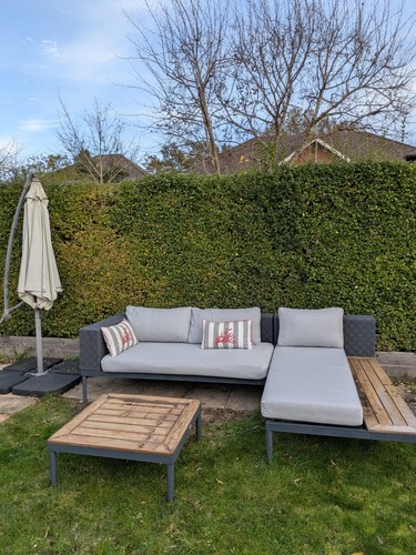 Modern grey garden - modern, corner