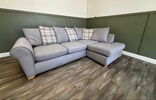 Grey corner sofa - with, plaid